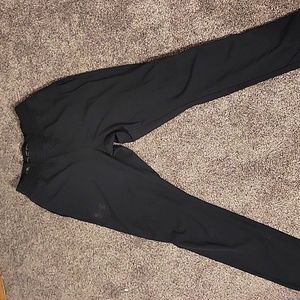 Under armour fitted pants